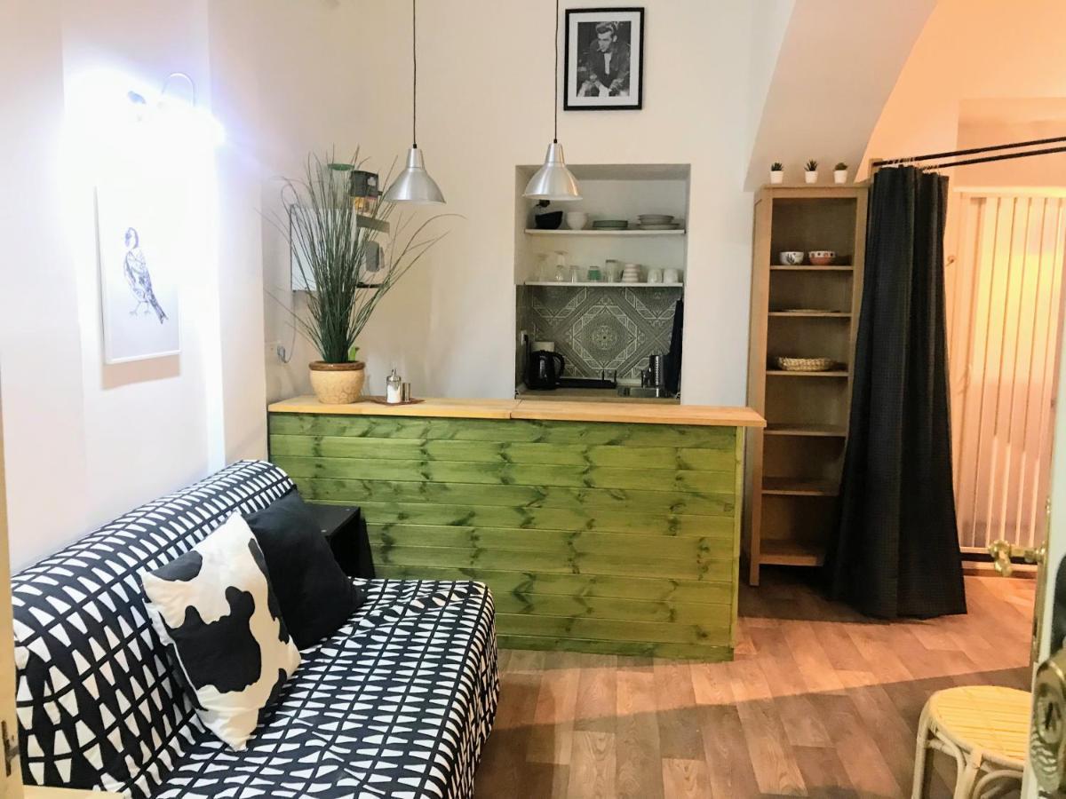 Апартаменты Fun Tiki Vibe / Charles Bridge / Netflix